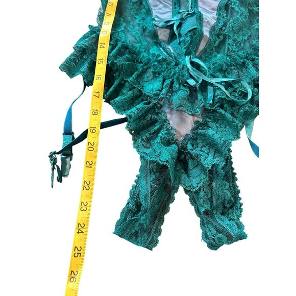 Frederick's of Hollywood Crotchless Lace Slit Bust Teddy Garters Sz L Lingerie - Picture 10 of 12